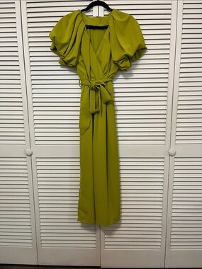entro Olive Green Puff-Sleeve Dress